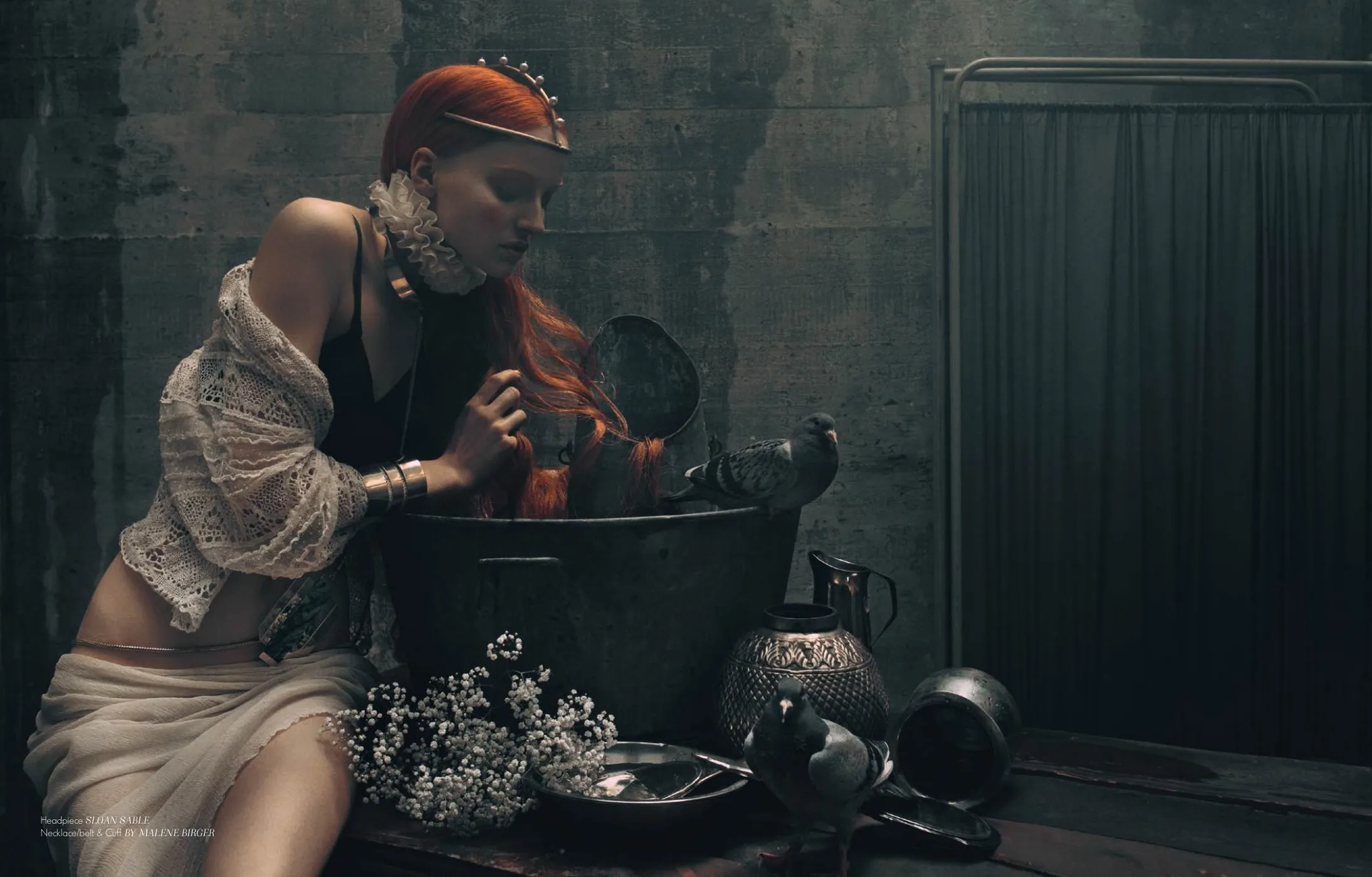 The Queens Bath, spread 10